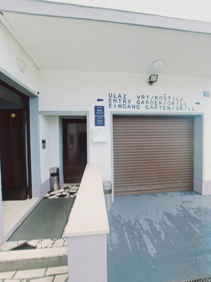 Guesthouse Varnica Kaštel Lukšić Zewnętrze zdjęcie