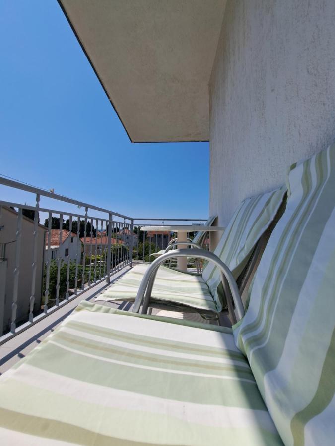 Guesthouse Varnica Kaštel Lukšić Zewnętrze zdjęcie