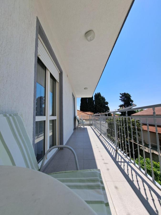 Guesthouse Varnica Kaštel Lukšić Zewnętrze zdjęcie
