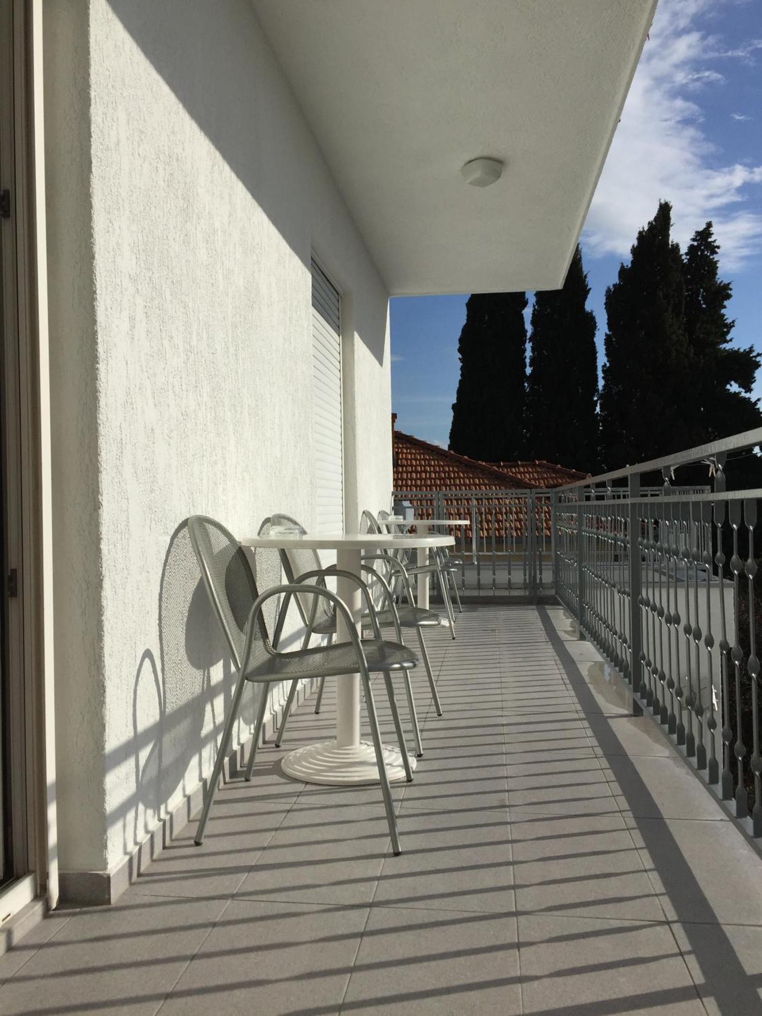 Guesthouse Varnica Kaštel Lukšić Pokój zdjęcie